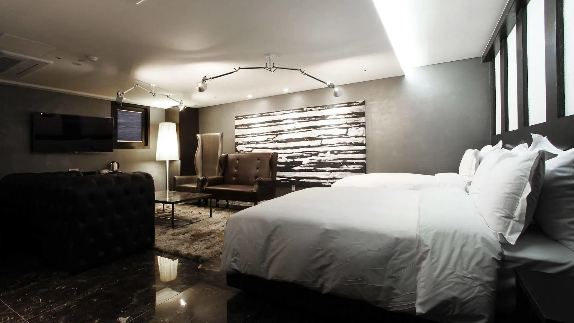 Richwell Hotel Seoel 3*,